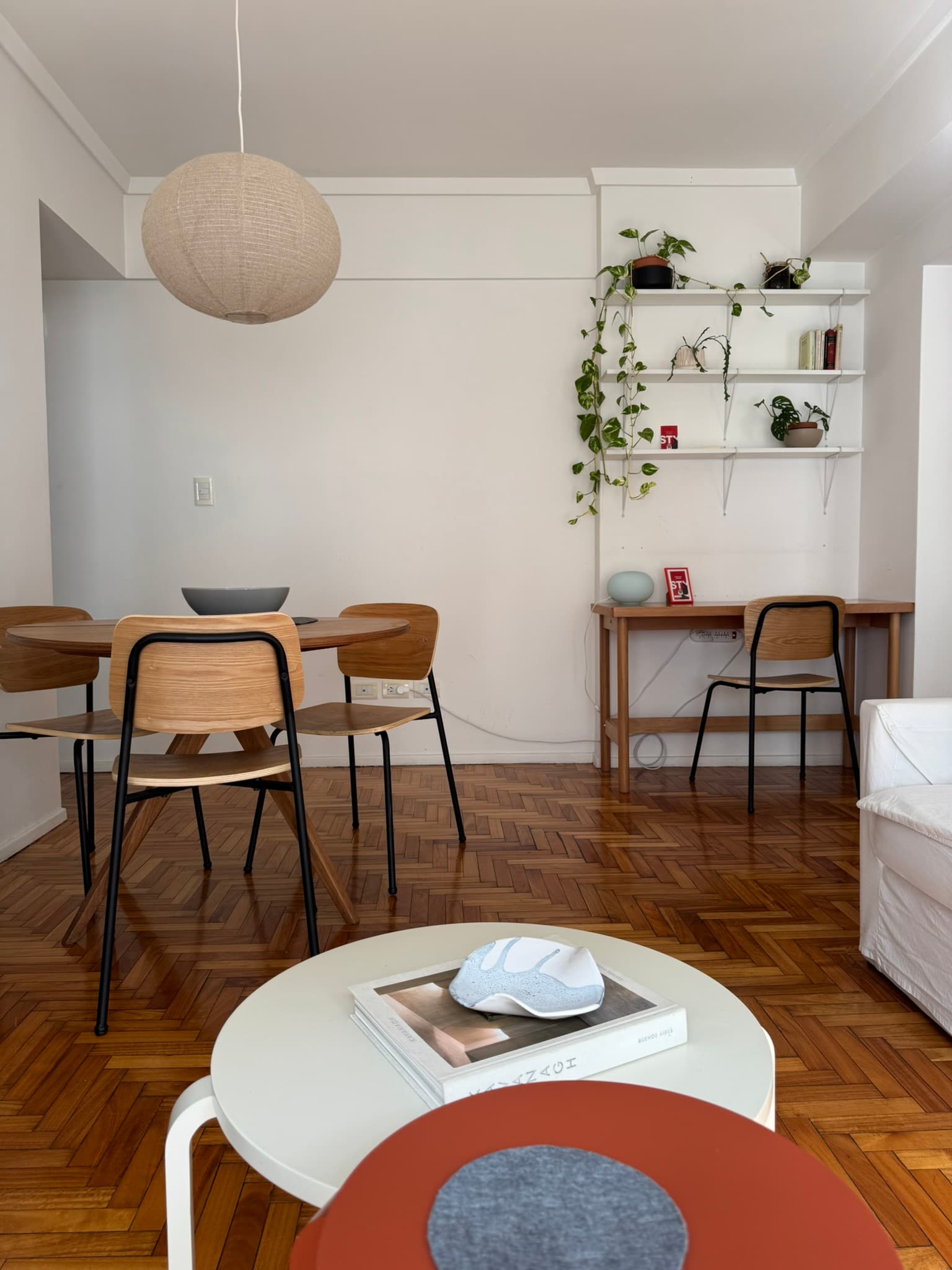living · comedor